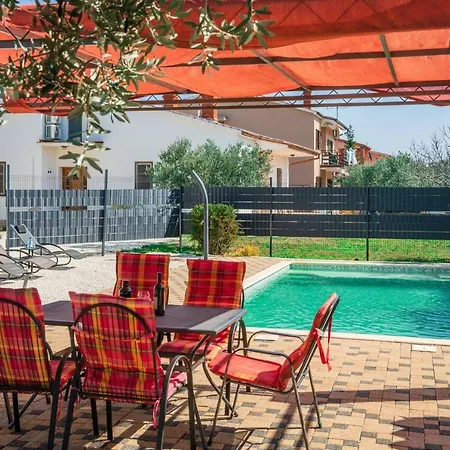 House Tiffany Galižana