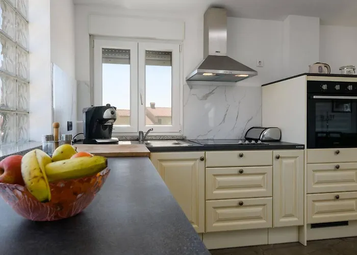 House Tiffany * Galižana