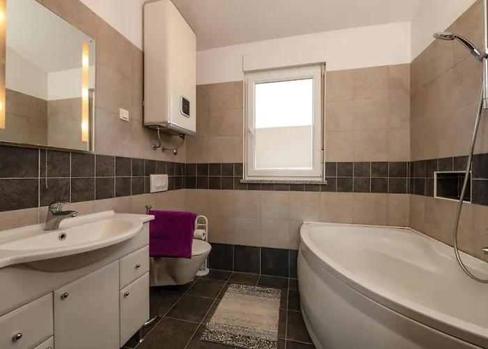 House Tiffany Σπίτι διακοπών *